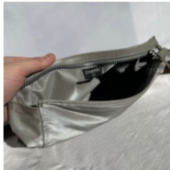 SALE! RARE - PREOWNED Chanel Silicone Gray Handbag - Picture 15 of 16